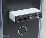 AKASA int. USB 3.0 interní čtečka karet + USB 3.0
